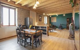 Appartement de charme dans une maison isolée